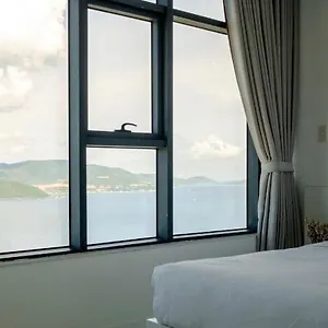 Infinity Sea View Нячанг